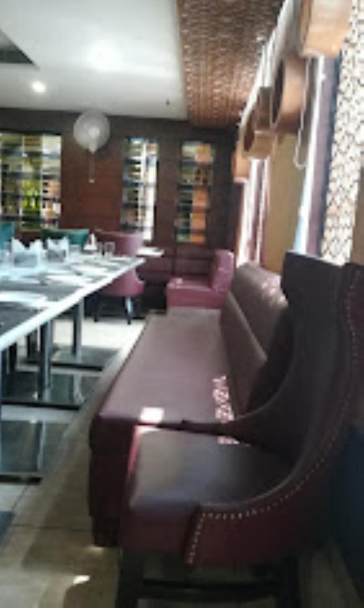 Hotel Royal Palace Hapur Dış mekan fotoğraf